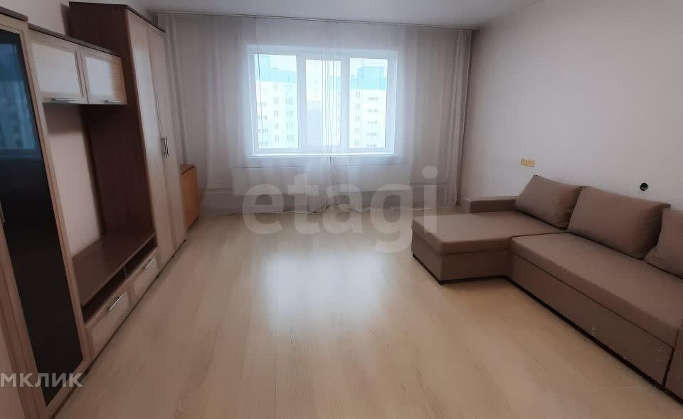 Сдаётся 2-комнатная квартира, 58 м²