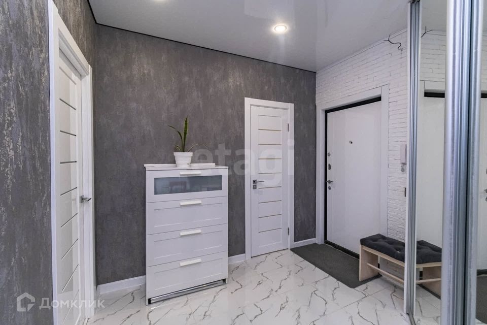 Продаётся 2-комнатная квартира, 52.6 м²
