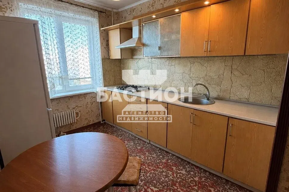 Продаётся 3-комнатная квартира, 65.2 м²
