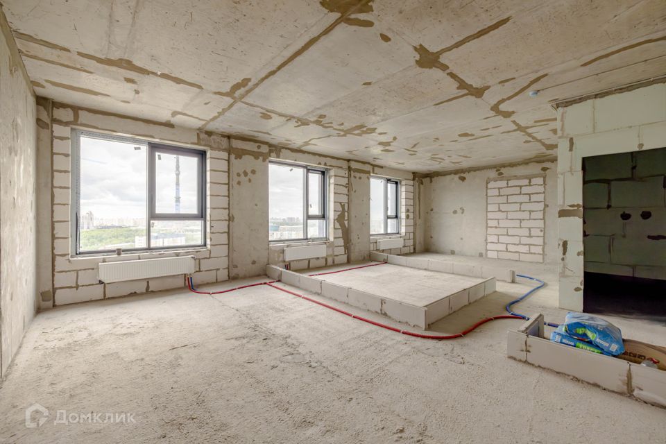 Продаётся 3-комнатная квартира, 70 м²