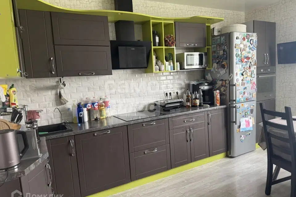 Продаётся 4-комнатная квартира, 79 м²