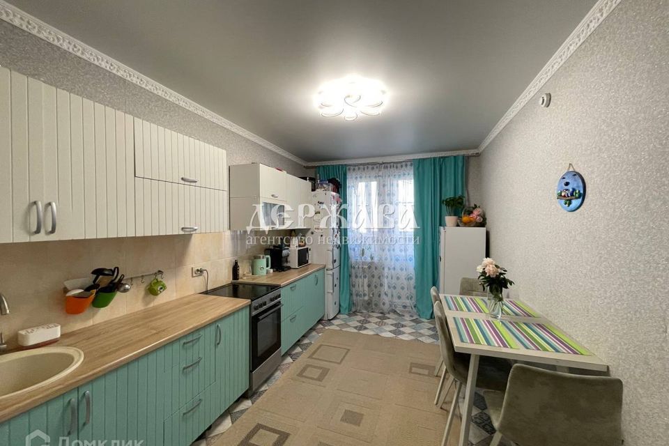 Продаётся 2-комнатная квартира, 57.2 м²