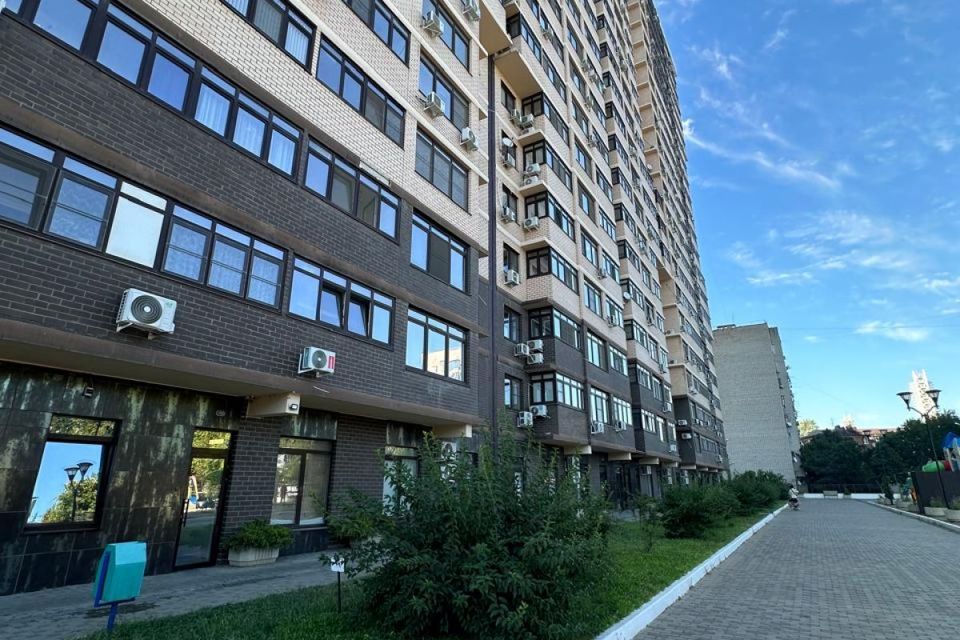 Продаётся 2-комнатная квартира, 66.9 м²