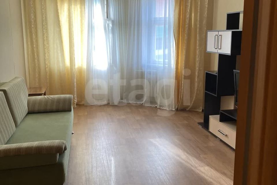 Продаётся 1-комнатная квартира, 38.6 м²
