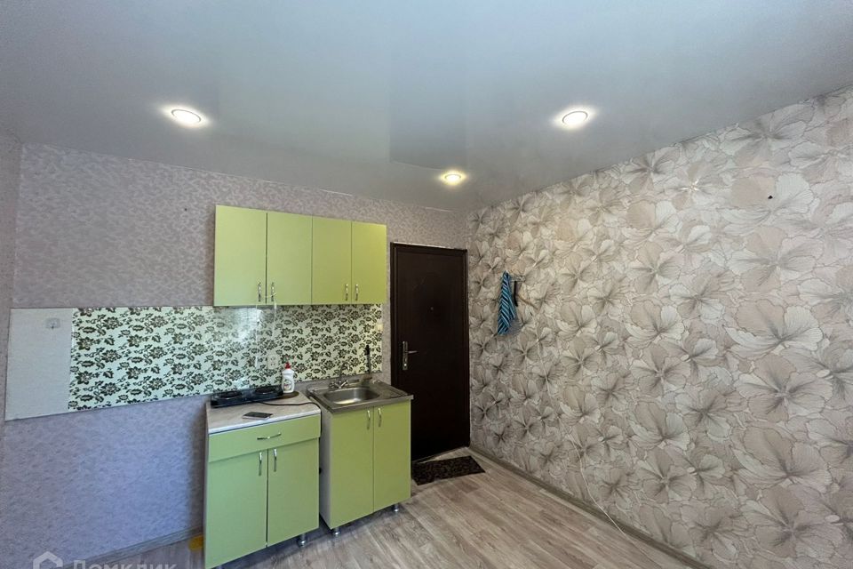 Продаётся комната в 1-комн. квартире, 12.2 м²