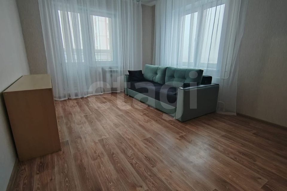Сдаётся 2-комнатная квартира, 60 м²