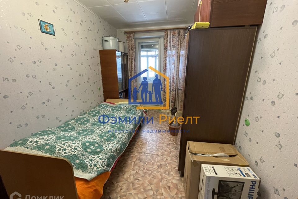 Продаётся 3-комнатная квартира, 57.6 м²