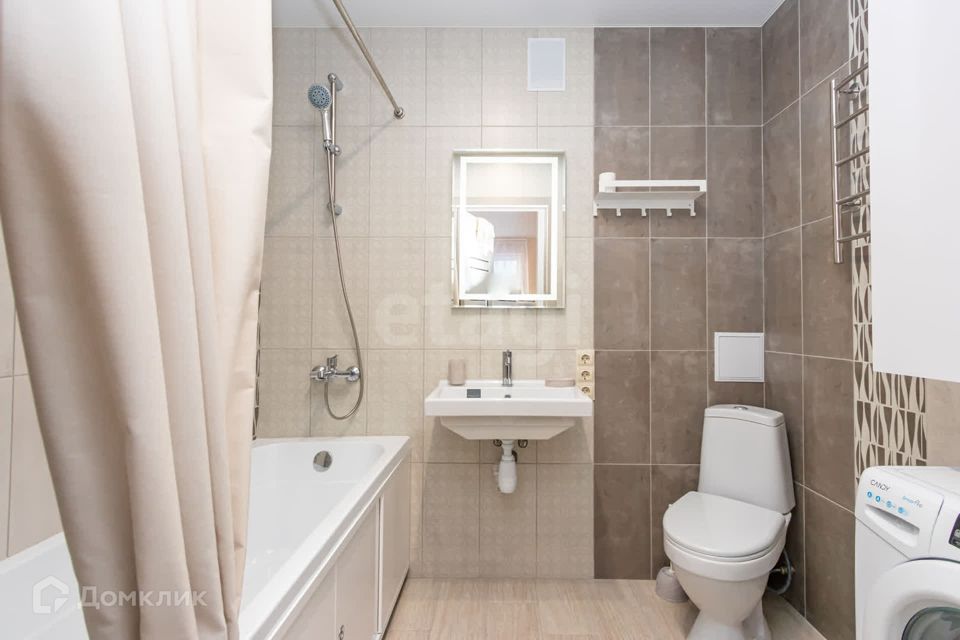 Продаётся 1-комнатная квартира, 41.9 м²