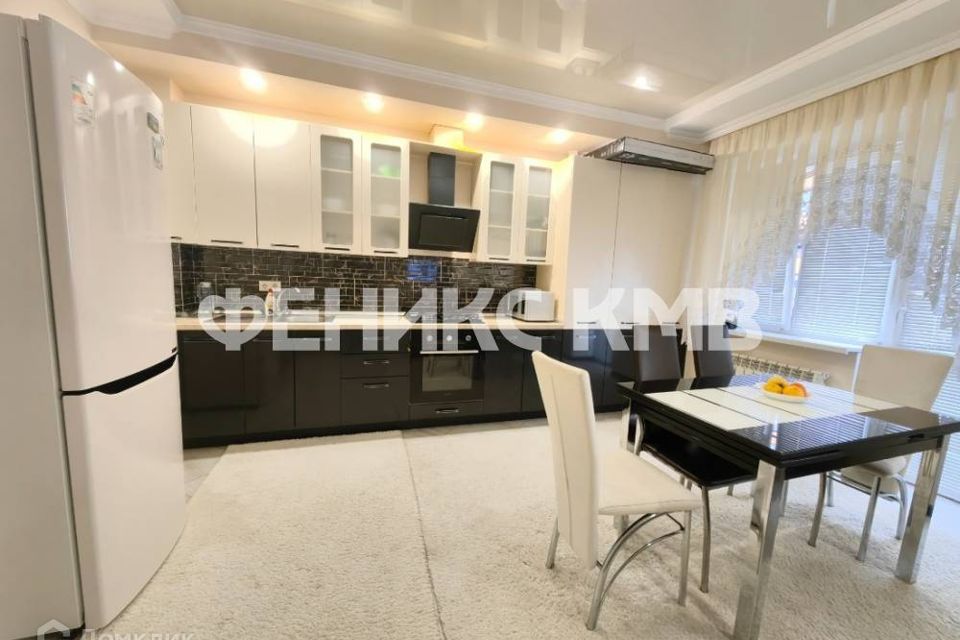 Продаётся 2-комнатная квартира, 58.5 м²