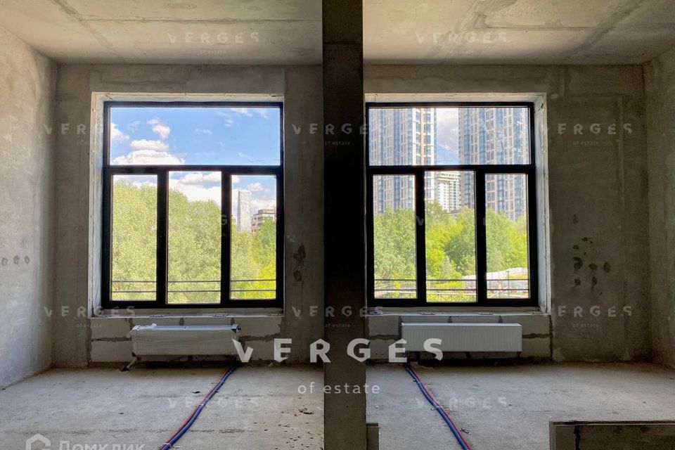 Продаётся 1-комнатная квартира, 50 м²