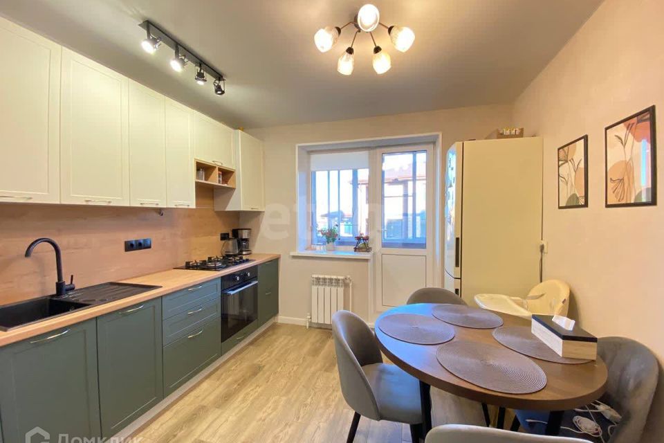 Продаётся 2-комнатная квартира, 66.5 м²