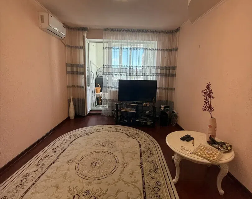 Продаётся 2-комнатная квартира, 43.7 м²