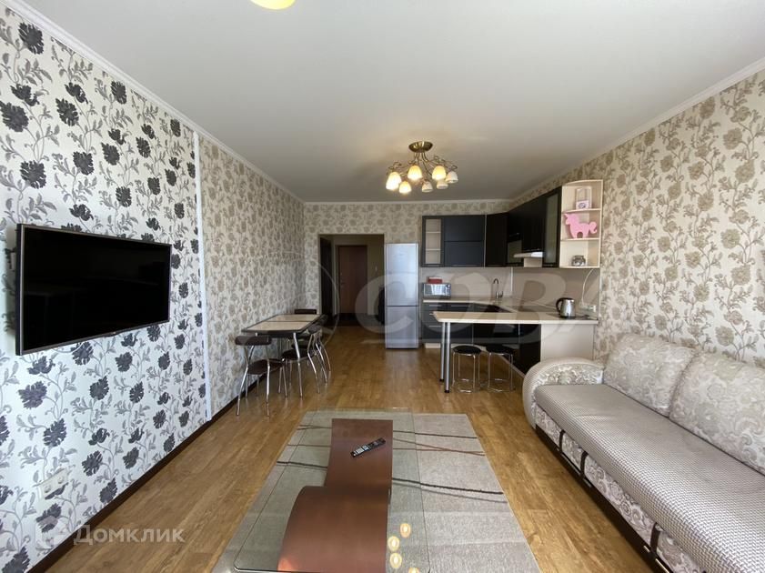 Сдаётся 1-комнатная квартира, 50 м²