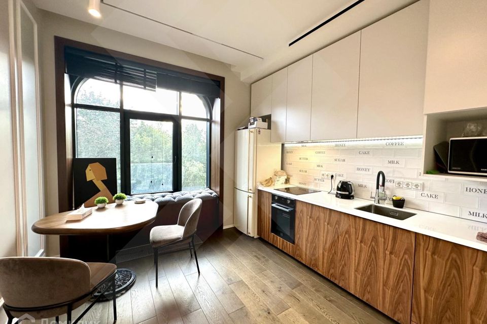 Продаётся 1-комнатная квартира, 38 м²