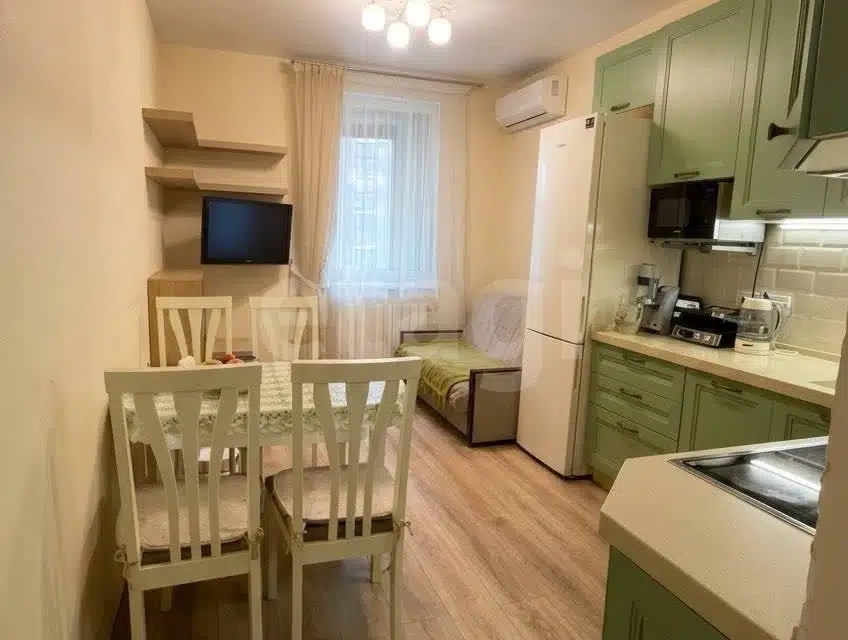 Продаётся 2-комнатная квартира, 56.9 м²