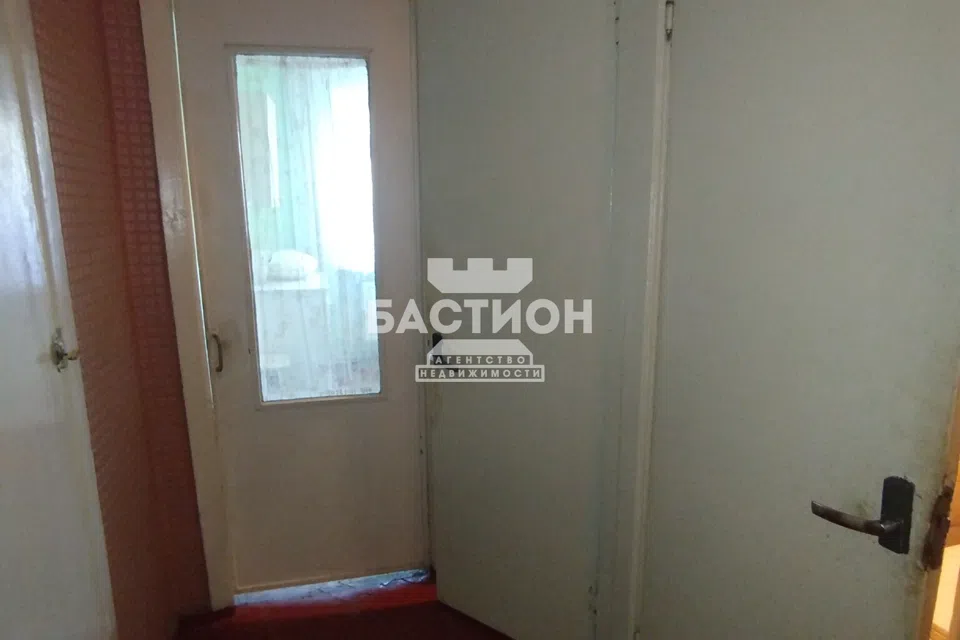 Продаётся 3-комнатная квартира, 59.9 м²