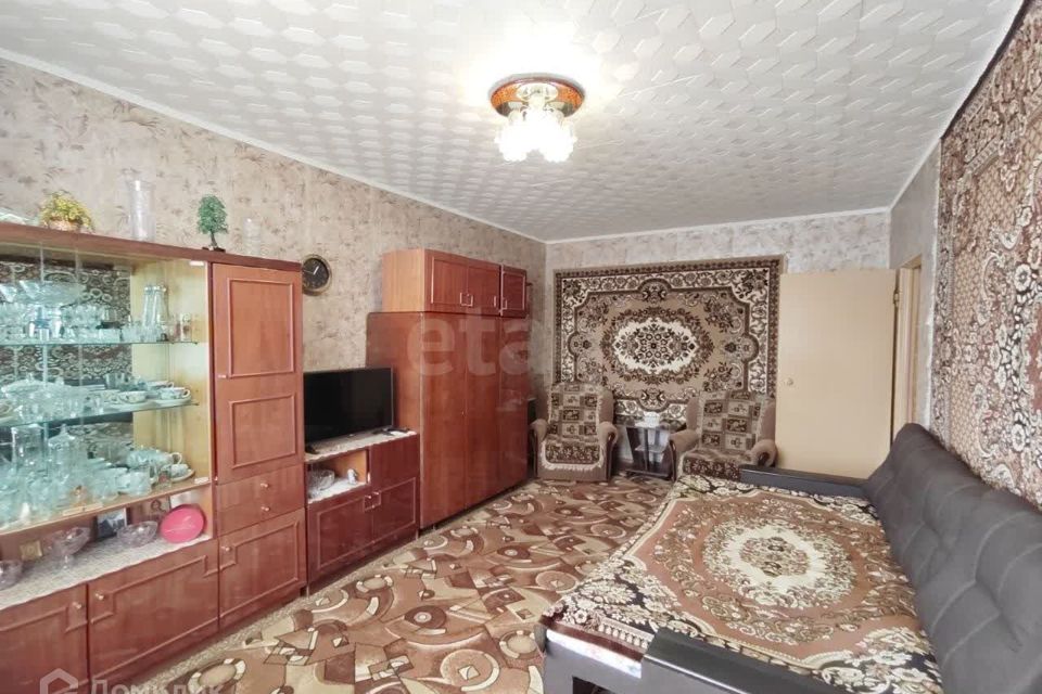 Продаётся 1-комнатная квартира, 38.6 м²