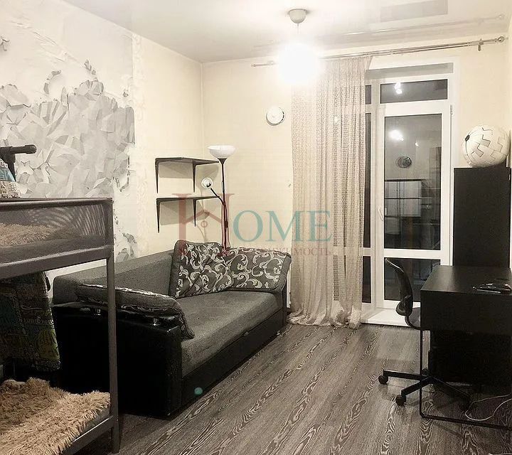 Сдаётся 2-комнатная квартира, 58.6 м²