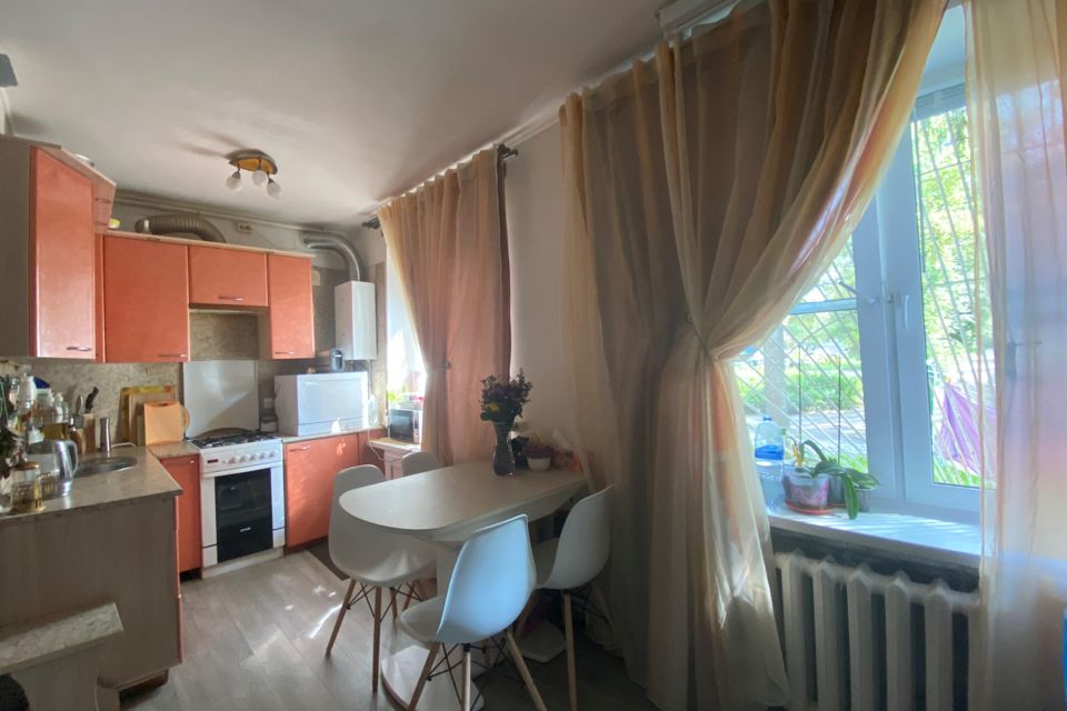 Продаётся 2-комнатная квартира, 43.4 м²