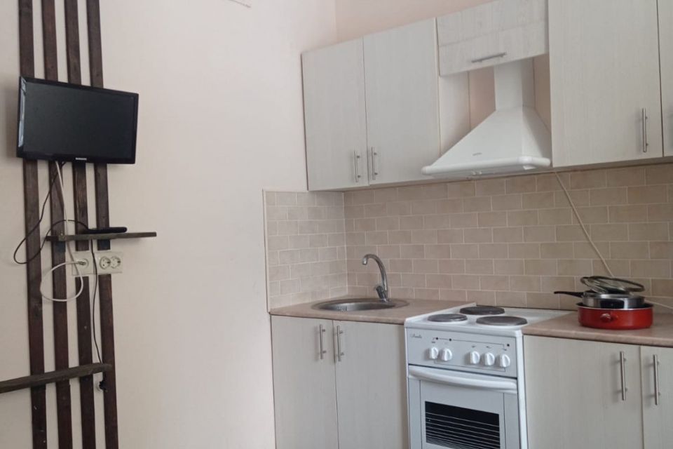 Сдаётся 1-комнатная квартира, 40 м²