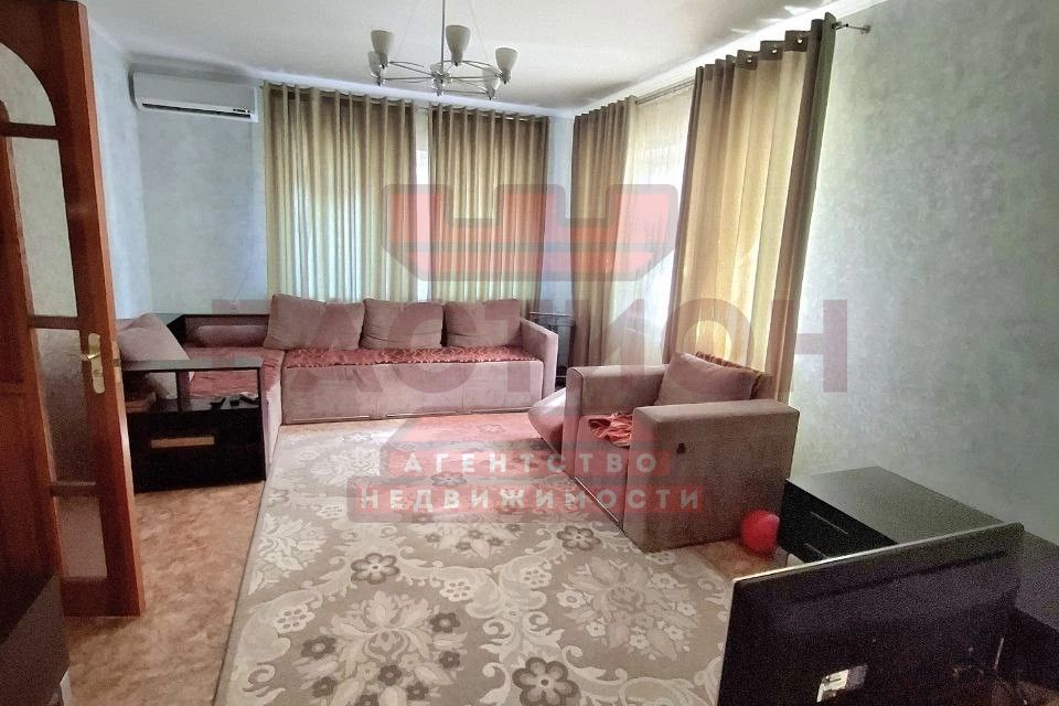 Продаётся 2-этажный дом, 160 м²