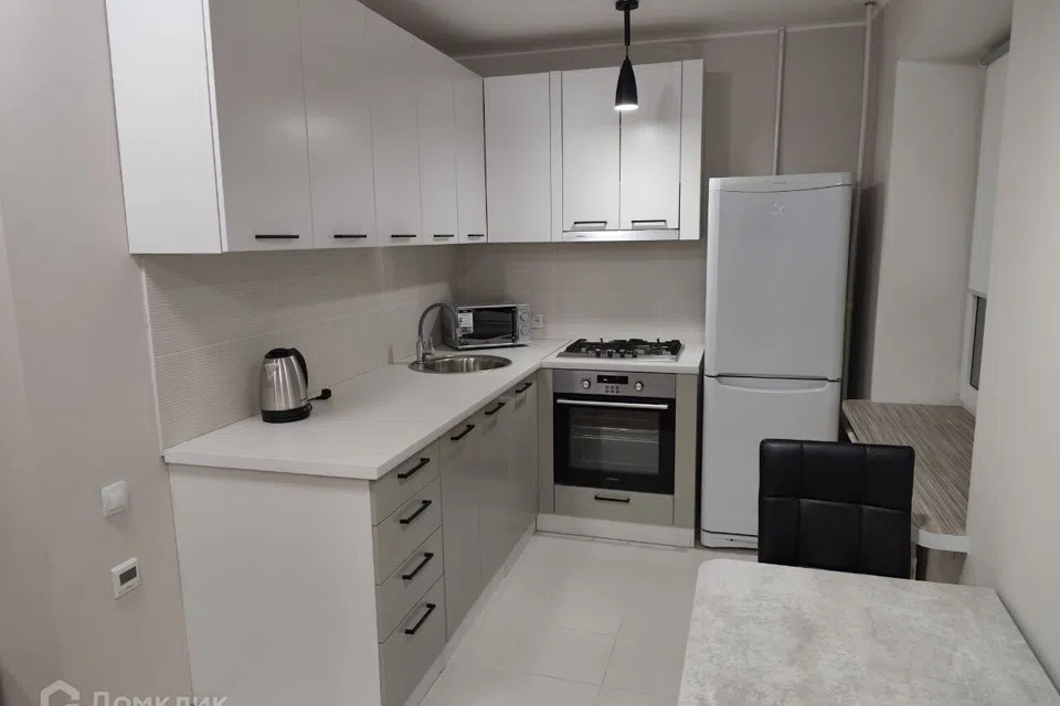Сдаётся 2-комнатная квартира, 54 м²