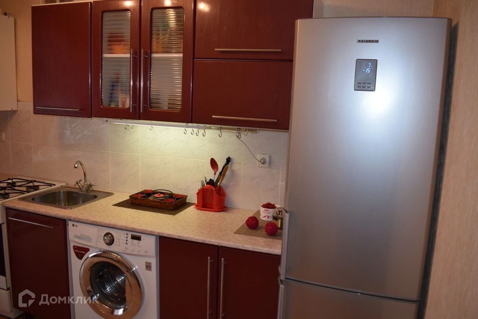 Сдаётся 1-комнатная квартира, 52 м²