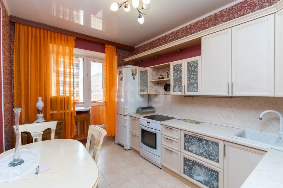 Продаётся 2-комнатная квартира, 65 м²