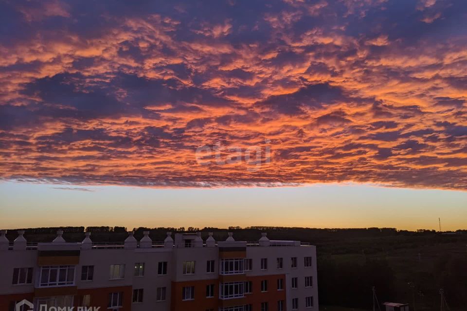 Продаётся 2-комнатная квартира, 65 м²
