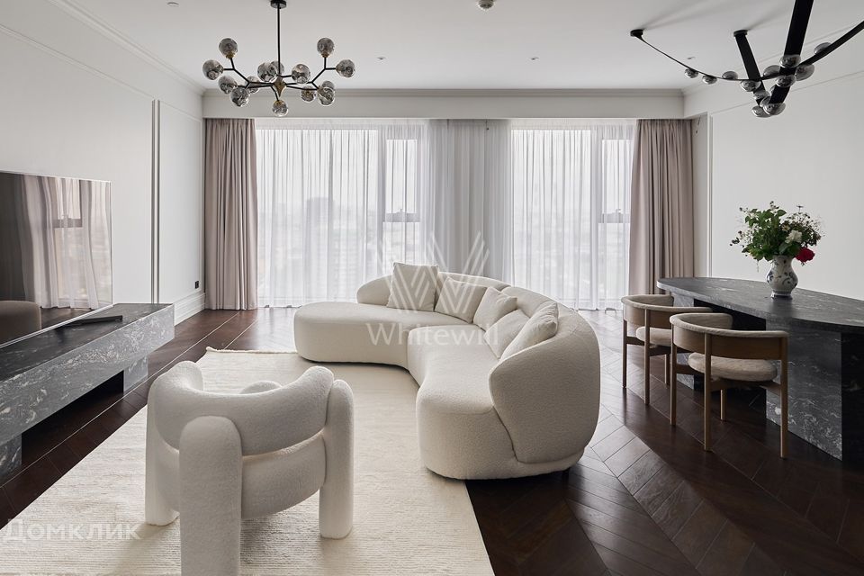 Сдаётся 3-комнатная квартира, 126 м²