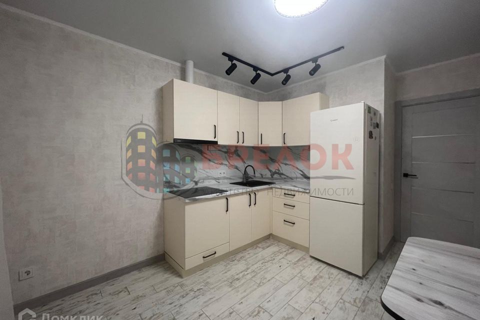 Продаётся 1-комнатная квартира, 38 м²