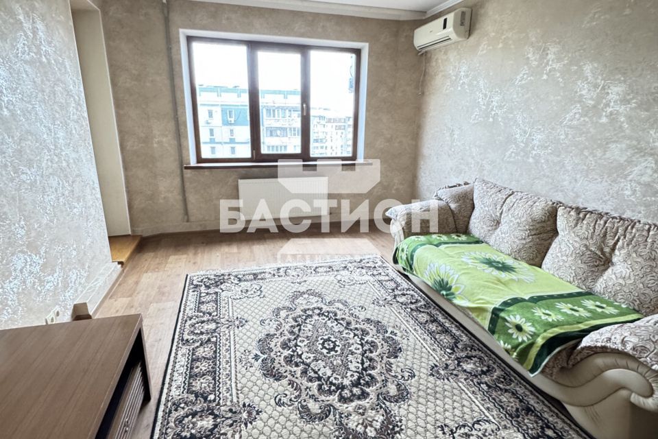 Продаётся 3-комнатная квартира, 73.8 м²