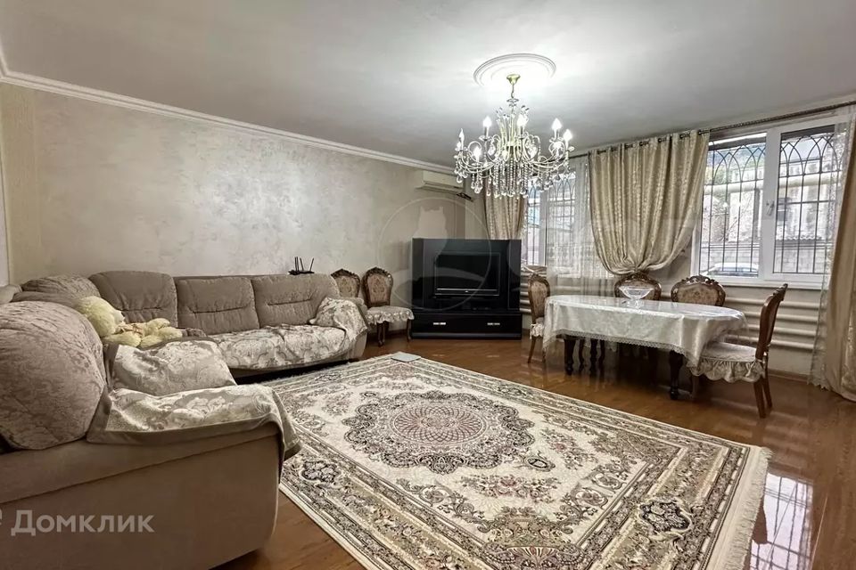 Сдаётся 2-комнатная квартира, 59 м²