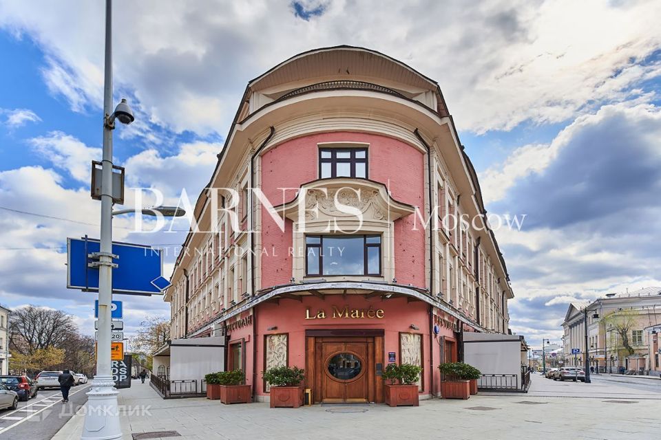 Продаётся 3-комнатная квартира, 124 м²