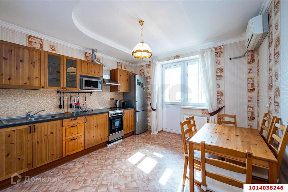 Продаётся 2-комнатная квартира, 75.3 м²