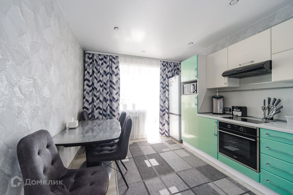 Продаётся 2-комнатная квартира, 53.2 м²