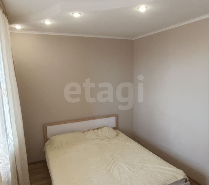 Сдаётся 2-комнатная квартира, 80 м²