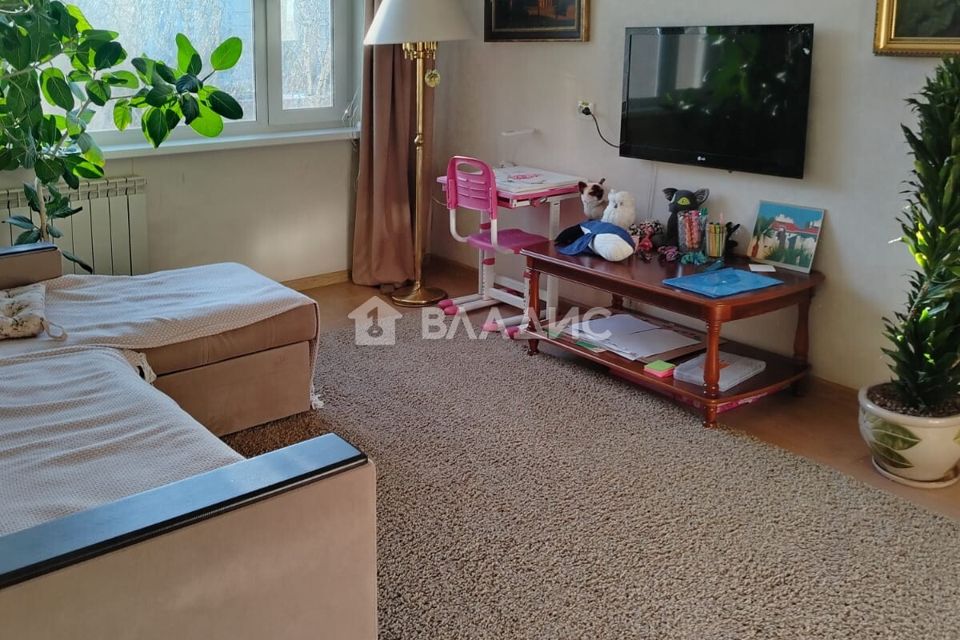 Продаётся 3-комнатная квартира, 74.8 м²