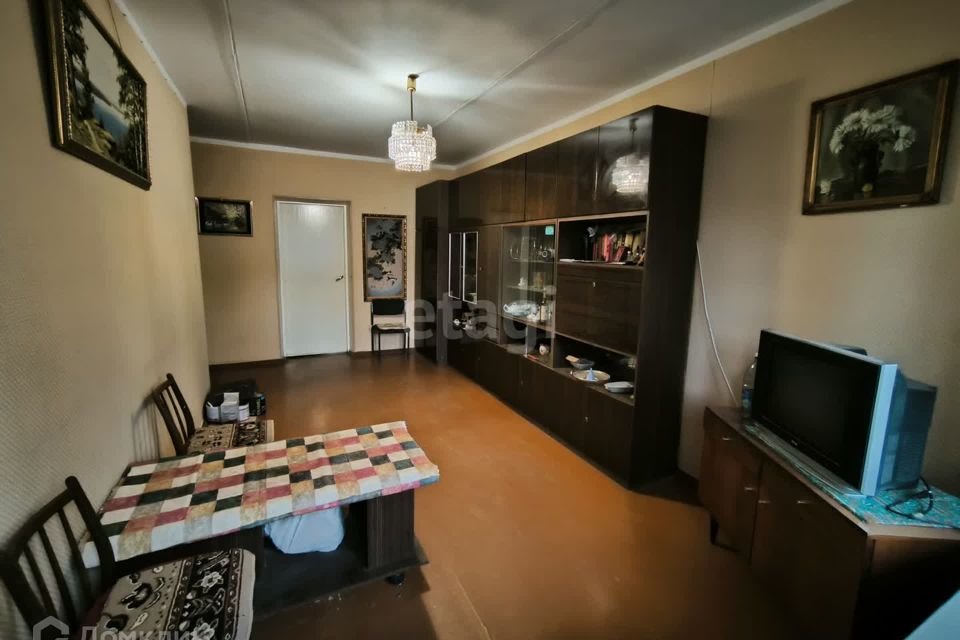 Продаётся 3-комнатная квартира, 58.2 м²