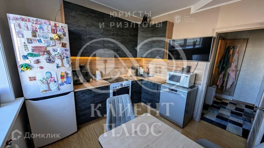 Продаётся 2-комнатная квартира, 54 м²