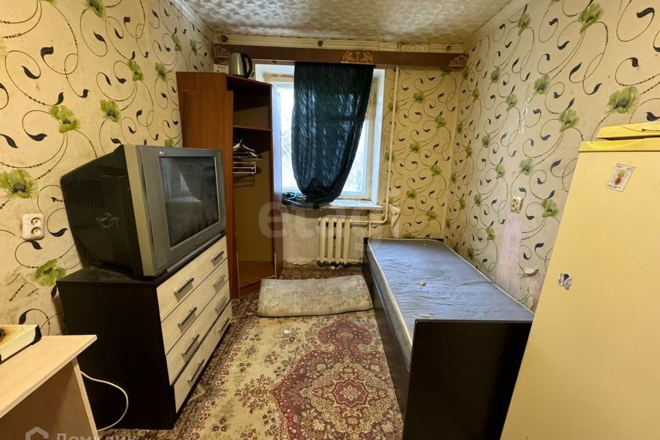 Продаётся комната в 1-комн. квартире, 15 м²