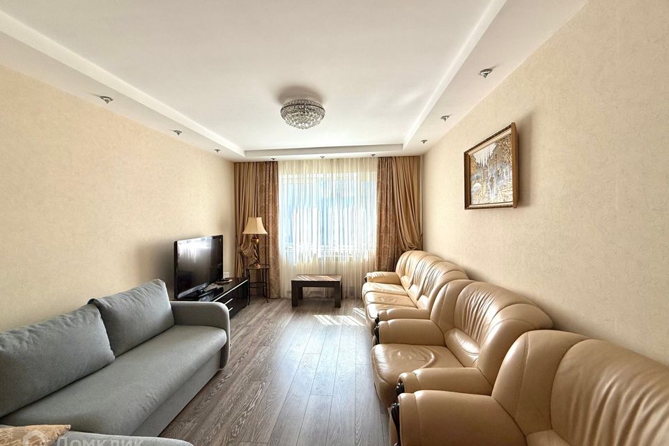 Продаётся 3-комнатная квартира, 70.3 м²