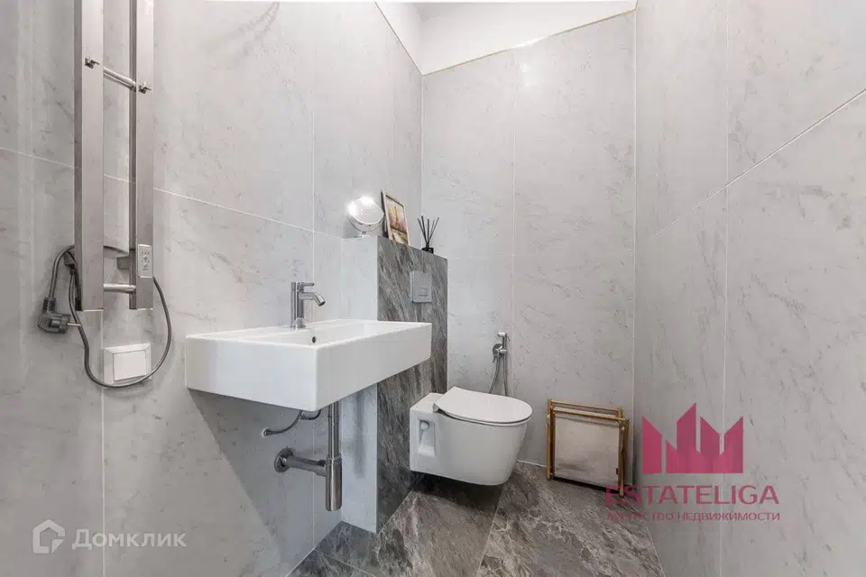 Продаётся 3-комнатная квартира, 57.1 м²