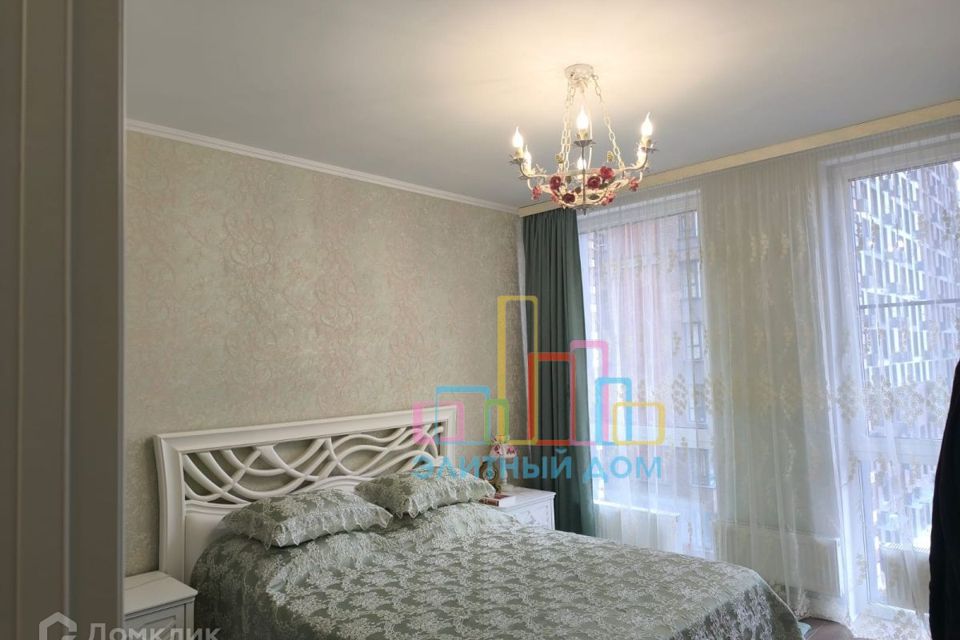 Продаётся 1-комнатная квартира, 49 м²