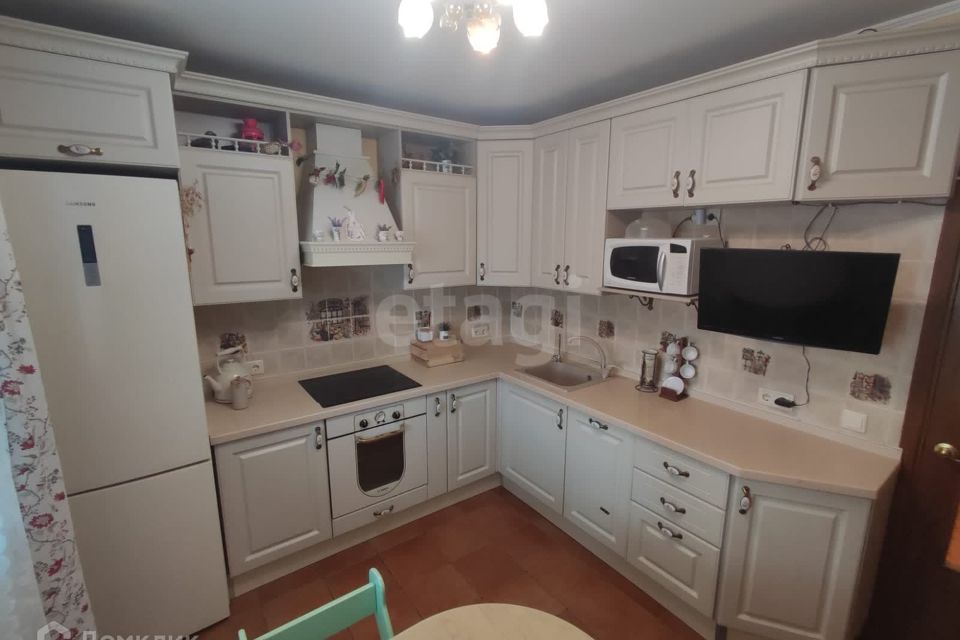 Продаётся 1-комнатная квартира, 41.5 м²