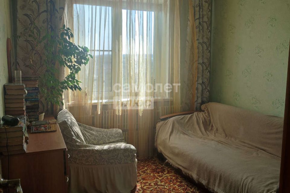 Продаётся 3-комнатная квартира, 67.8 м²