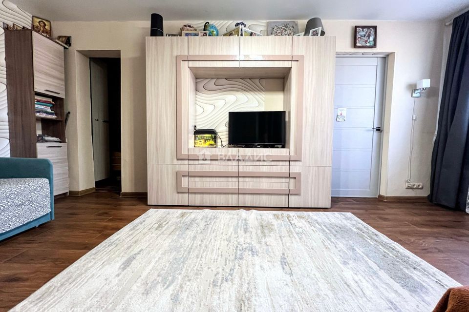 Продаётся 2-комнатная квартира, 42.4 м²