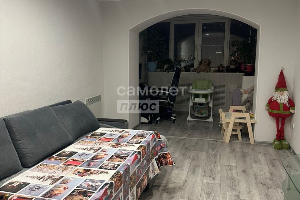 Продаётся 3-комнатная квартира, 60 м²