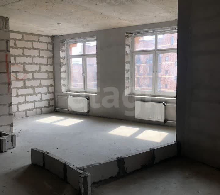 Продаётся 1-комнатная квартира, 41.2 м²