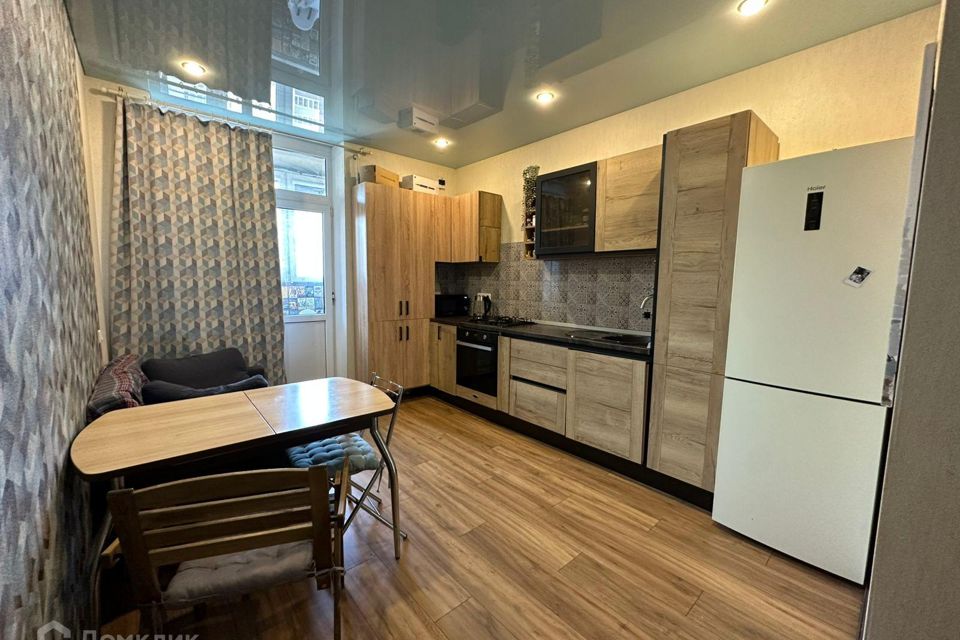 Продаётся 2-комнатная квартира, 60 м²